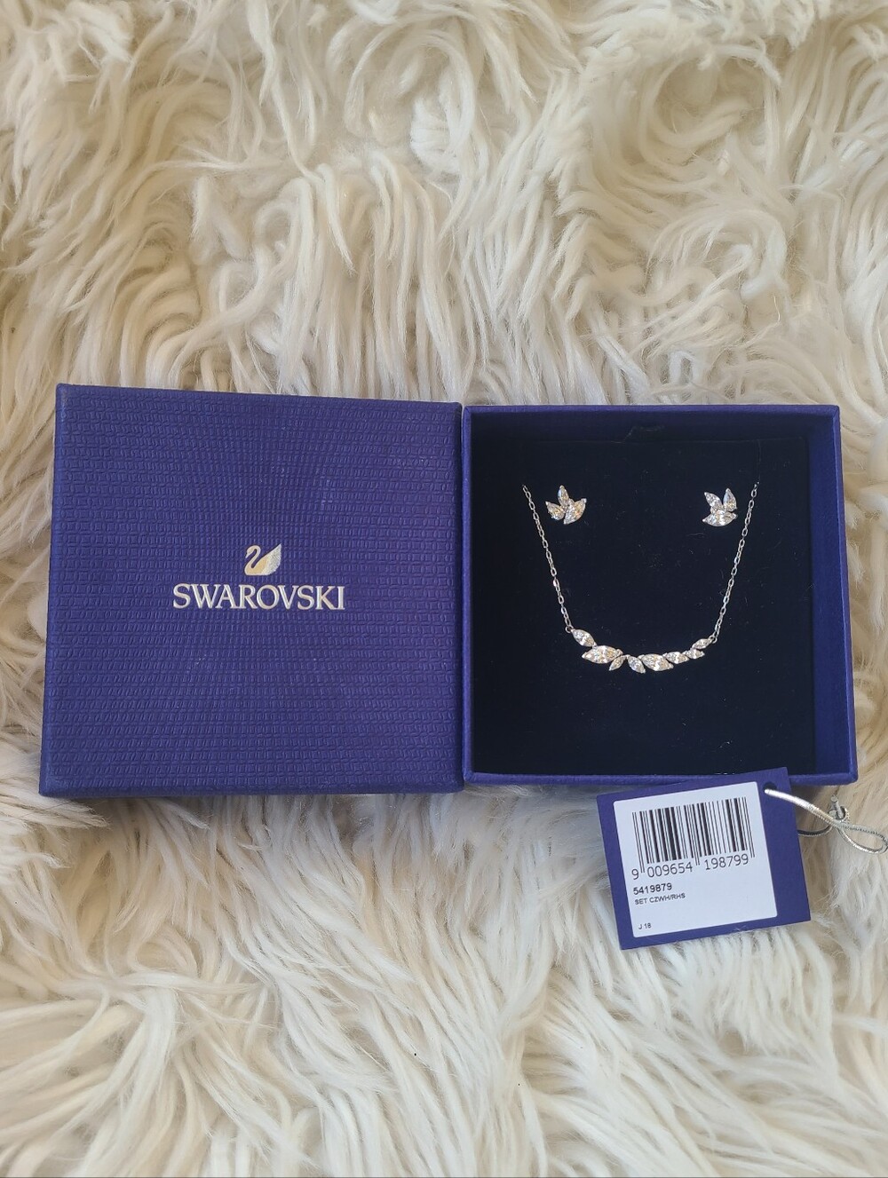 Swarovski Louison Leaf Necklace & Stud Earrings Set, Rhodium Plated 5419879-Like